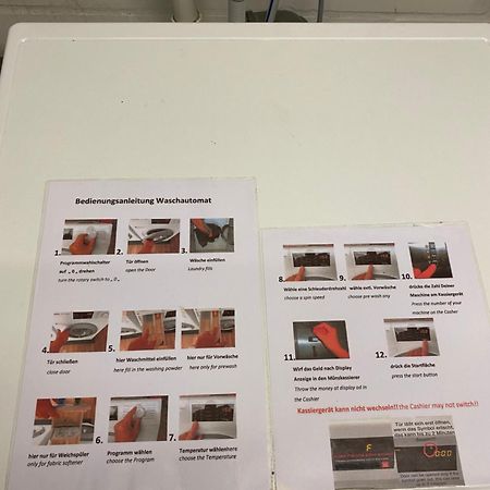 Black Mirror Inkl Wlan, Parkplatz デトモルト エクステリア 写真